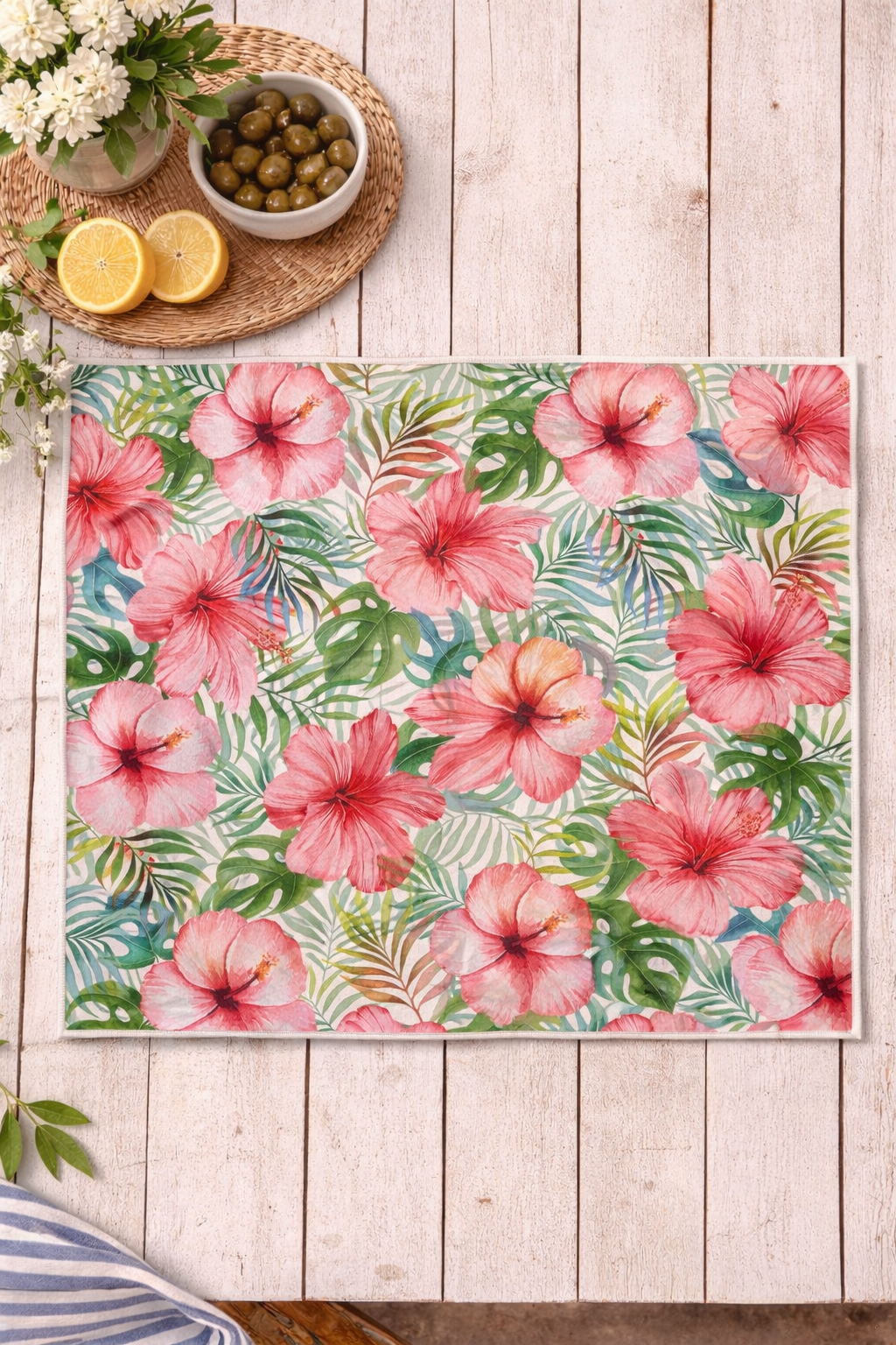Tropical Hibiscus Cloth Napkins – Set of 4 | 15x15 Inches